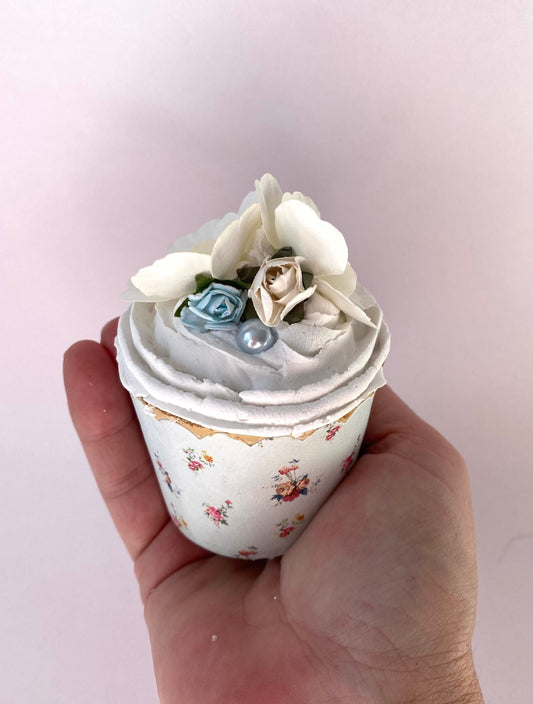 Cup Cake Ornament