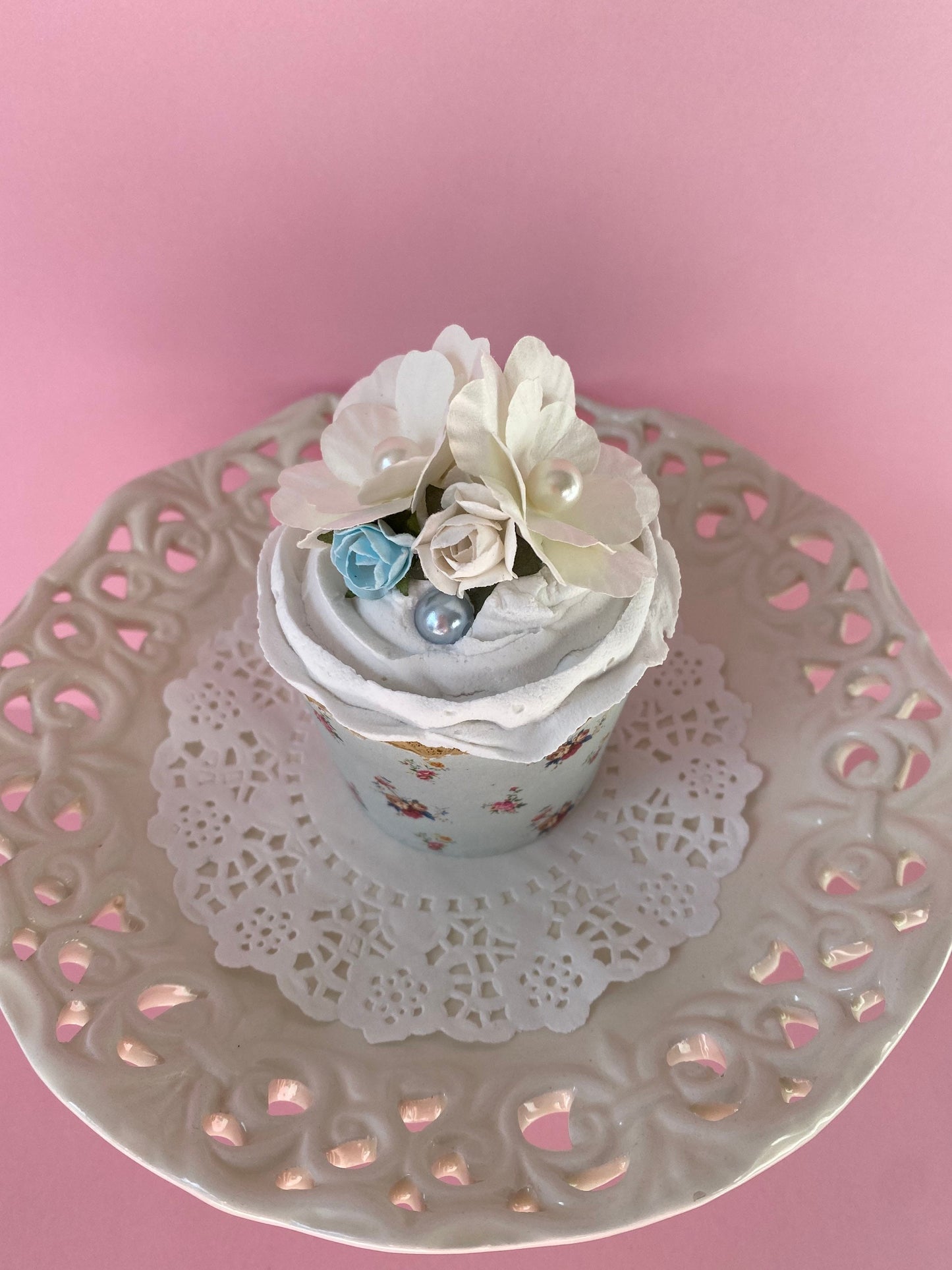Cup Cake Ornament