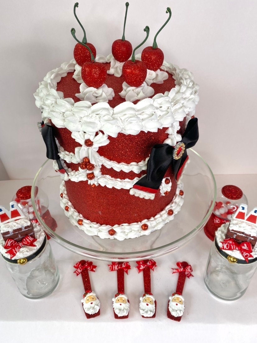 Santa Cake Decoration