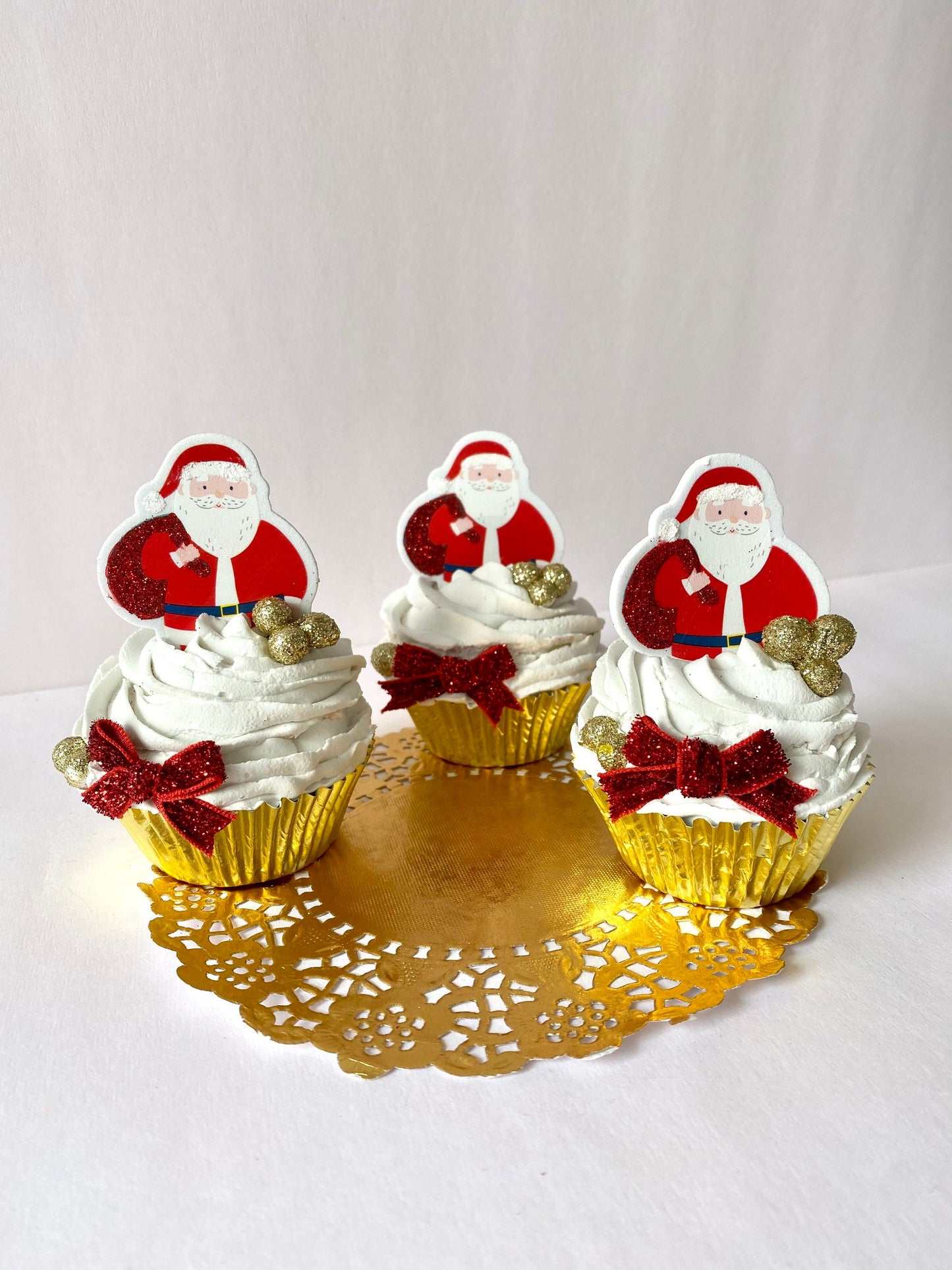 Santa Cup Cake Ornament