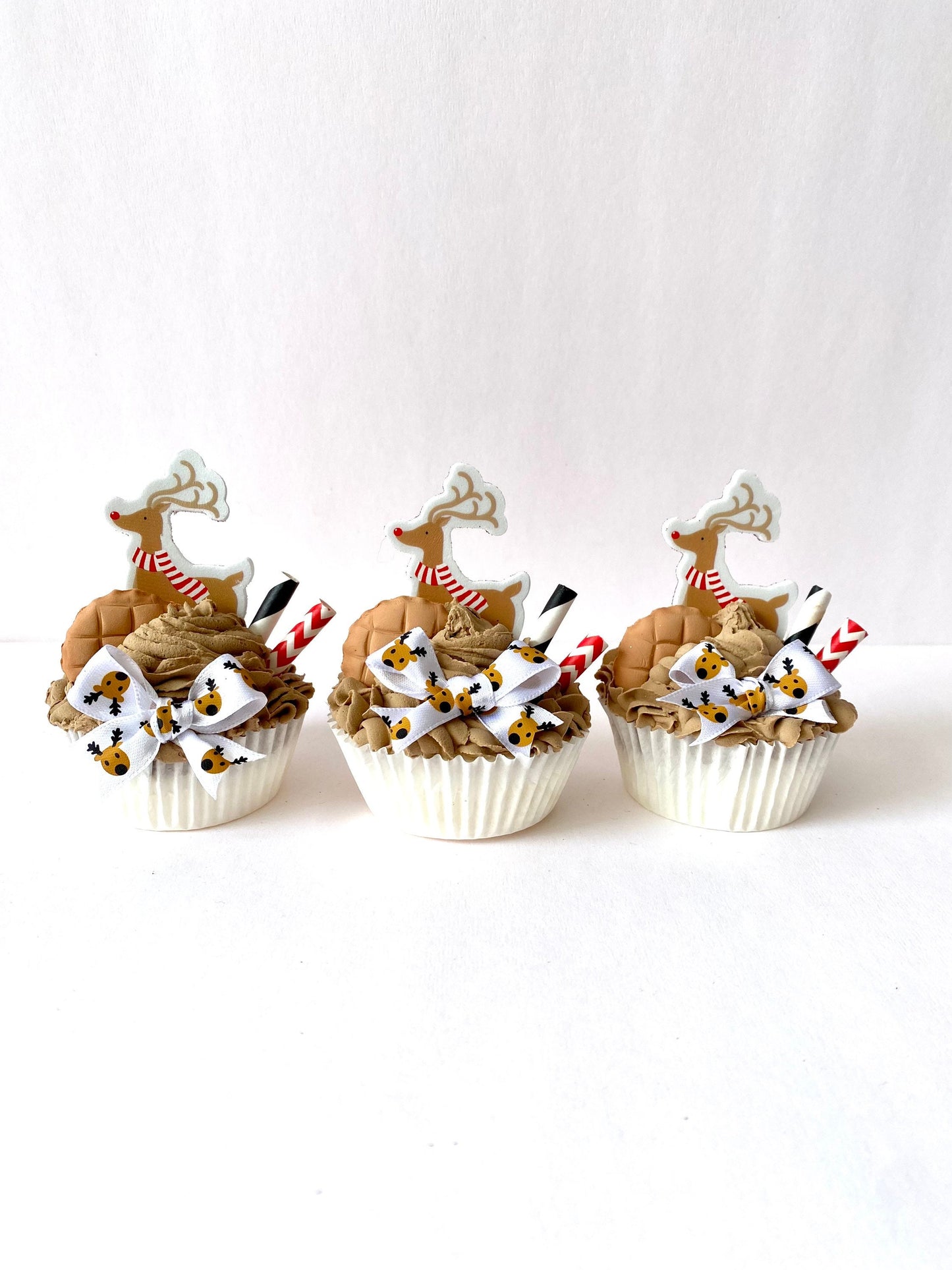 Reindeer Cupcake Ornament