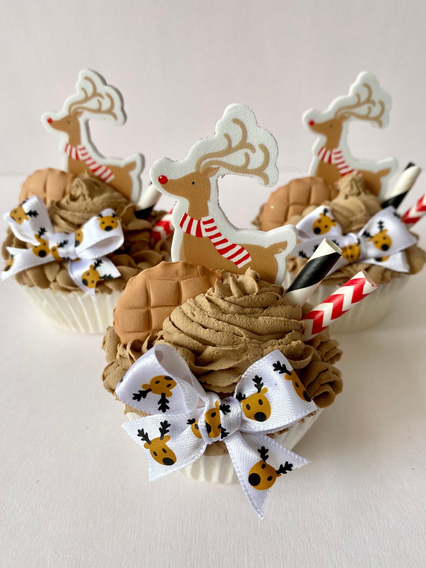 Reindeer Cupcake Ornament