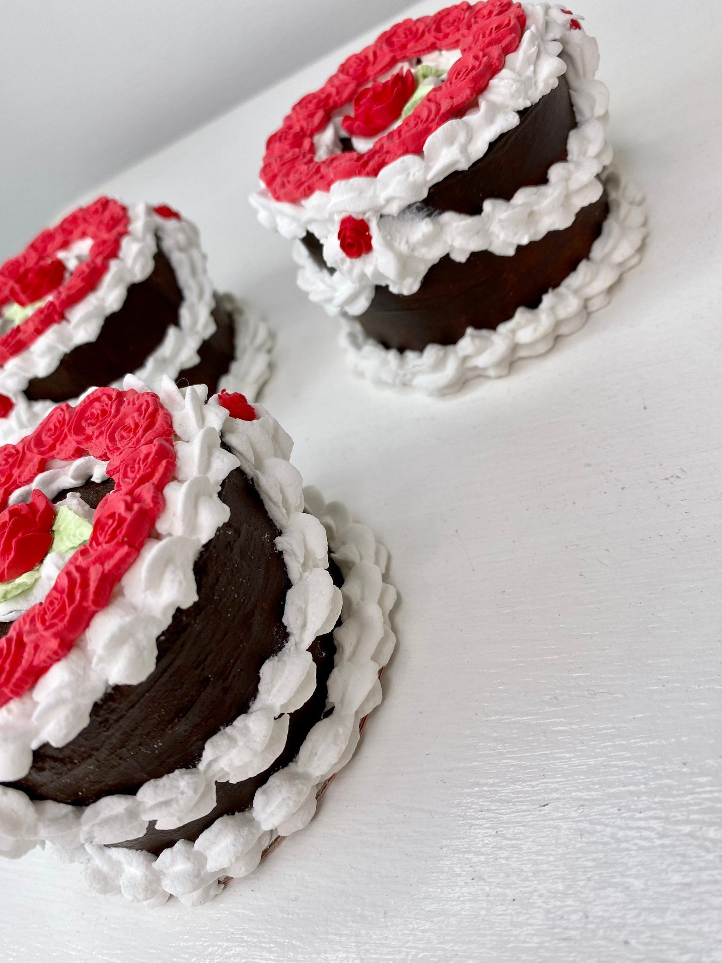 Faux Cake - Mini Ornament
