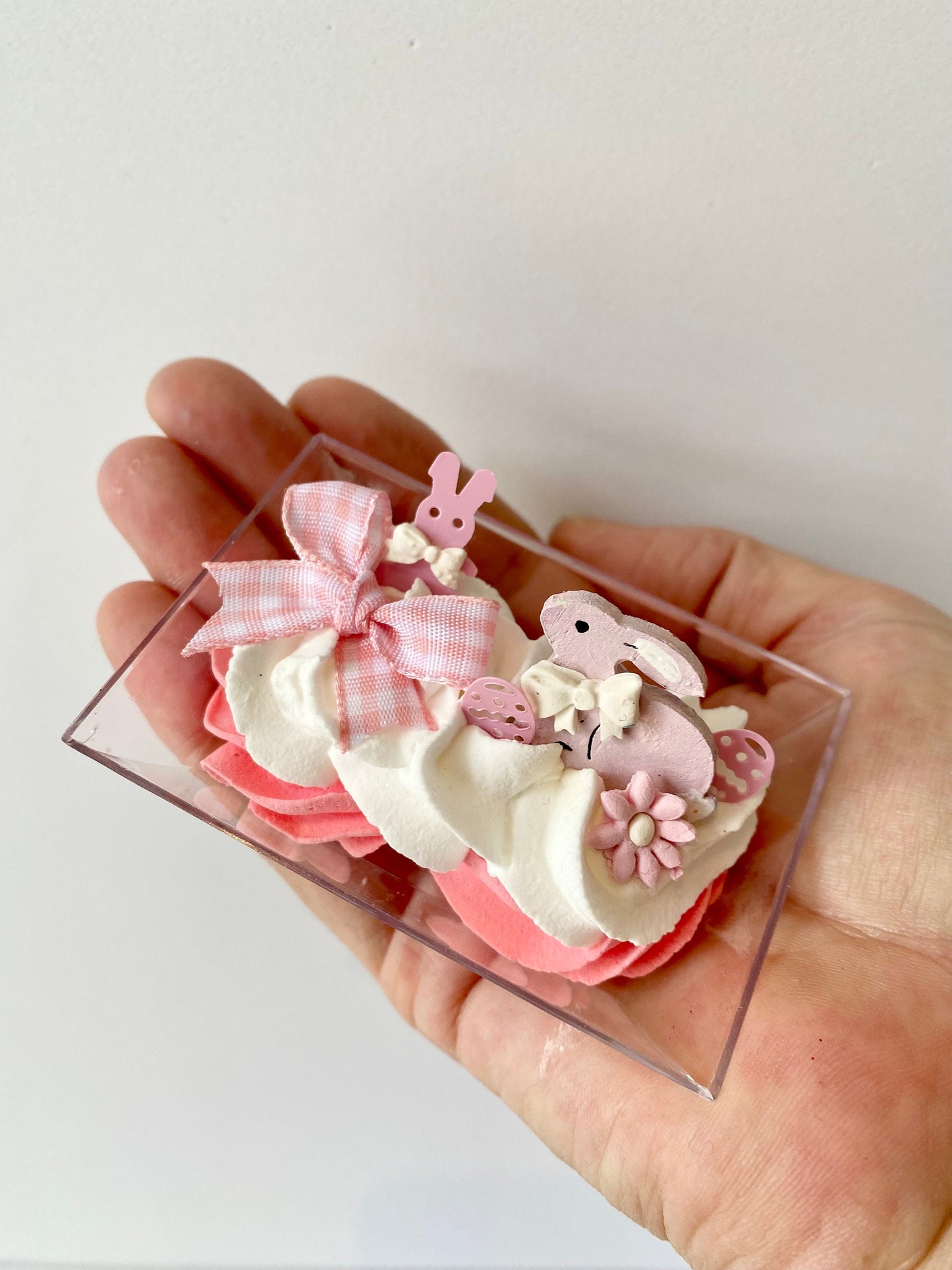 Easter Tray Decoration