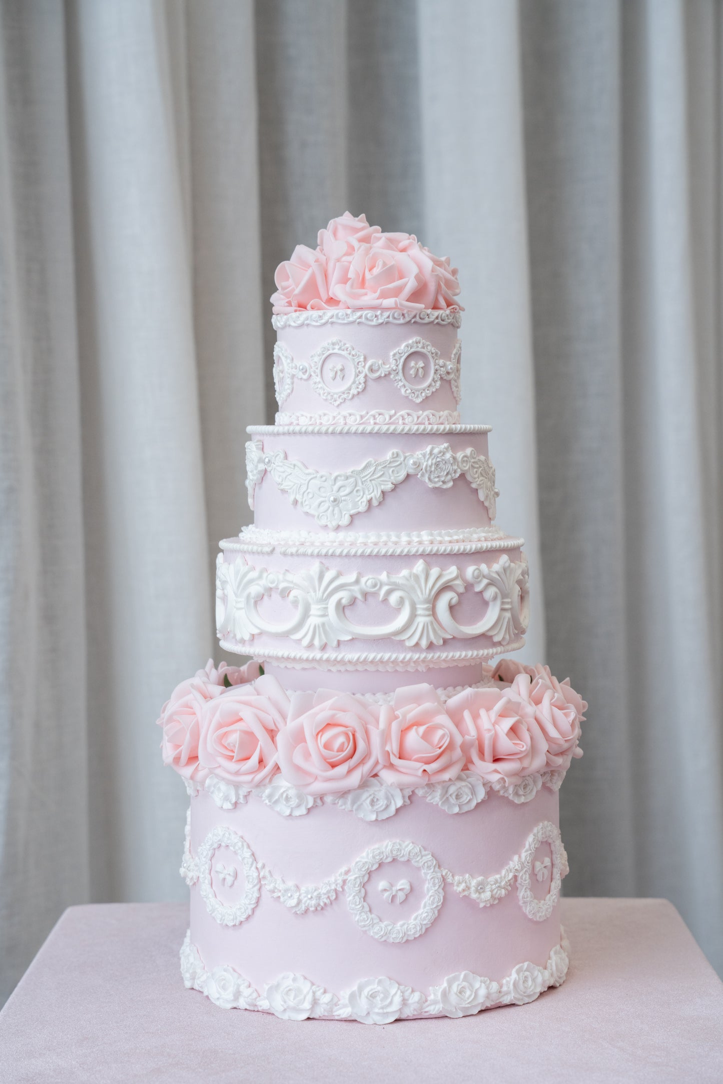 Petite Rococo Rose