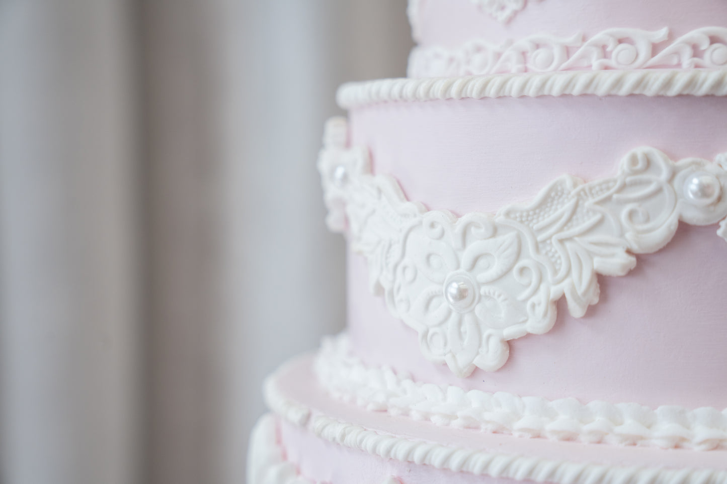 Petite Rococo Rose