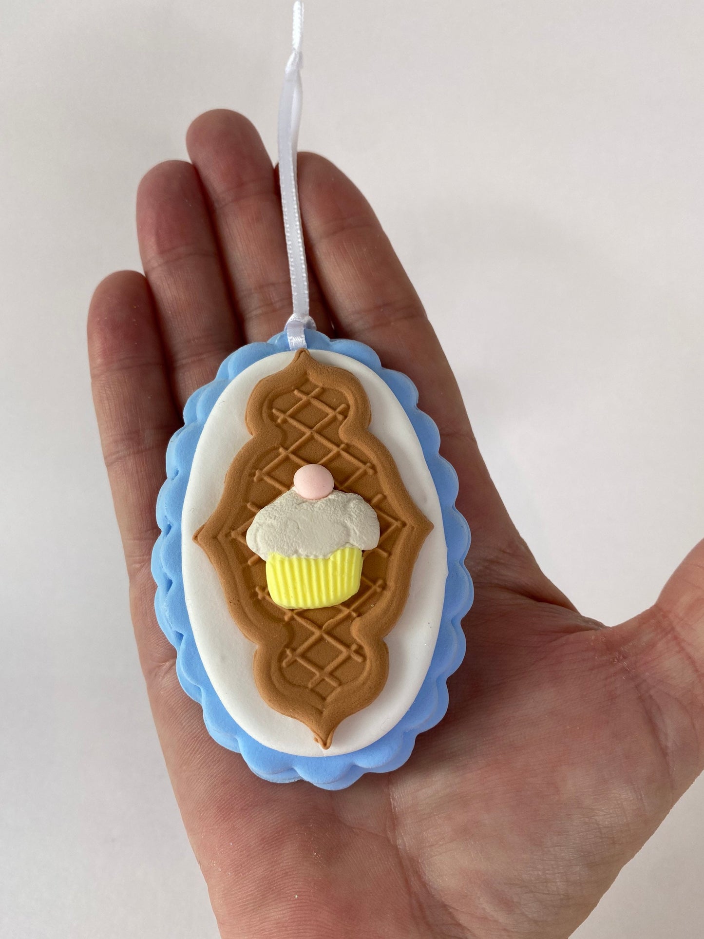 Christmas Cupcake Ornament
