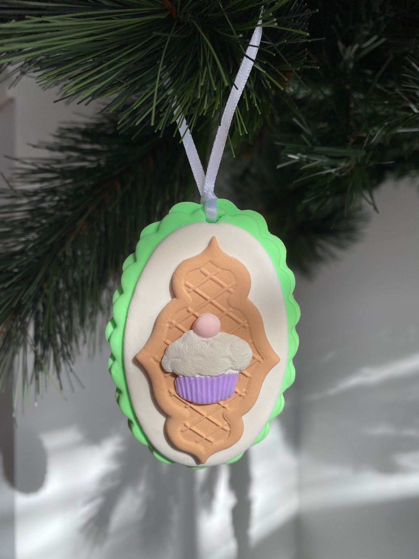 Christmas Cupcake Ornament