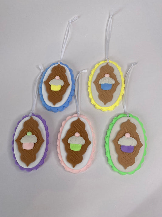 Christmas Cupcake Ornament