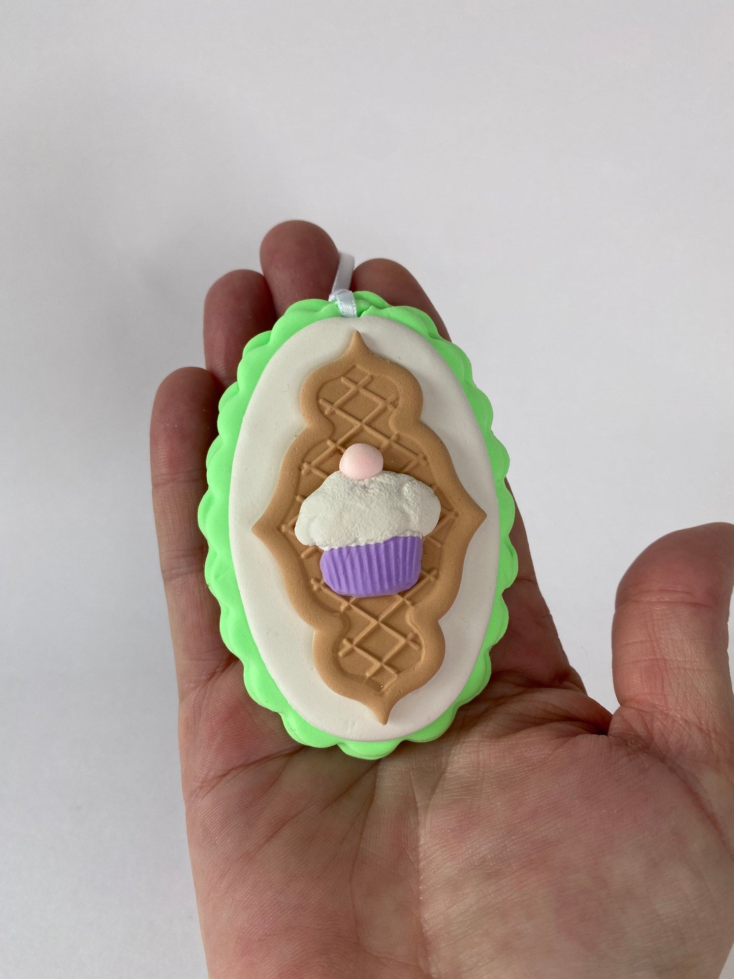 Christmas Cupcake Ornament