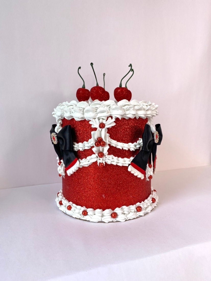 Santa Cake Decoration