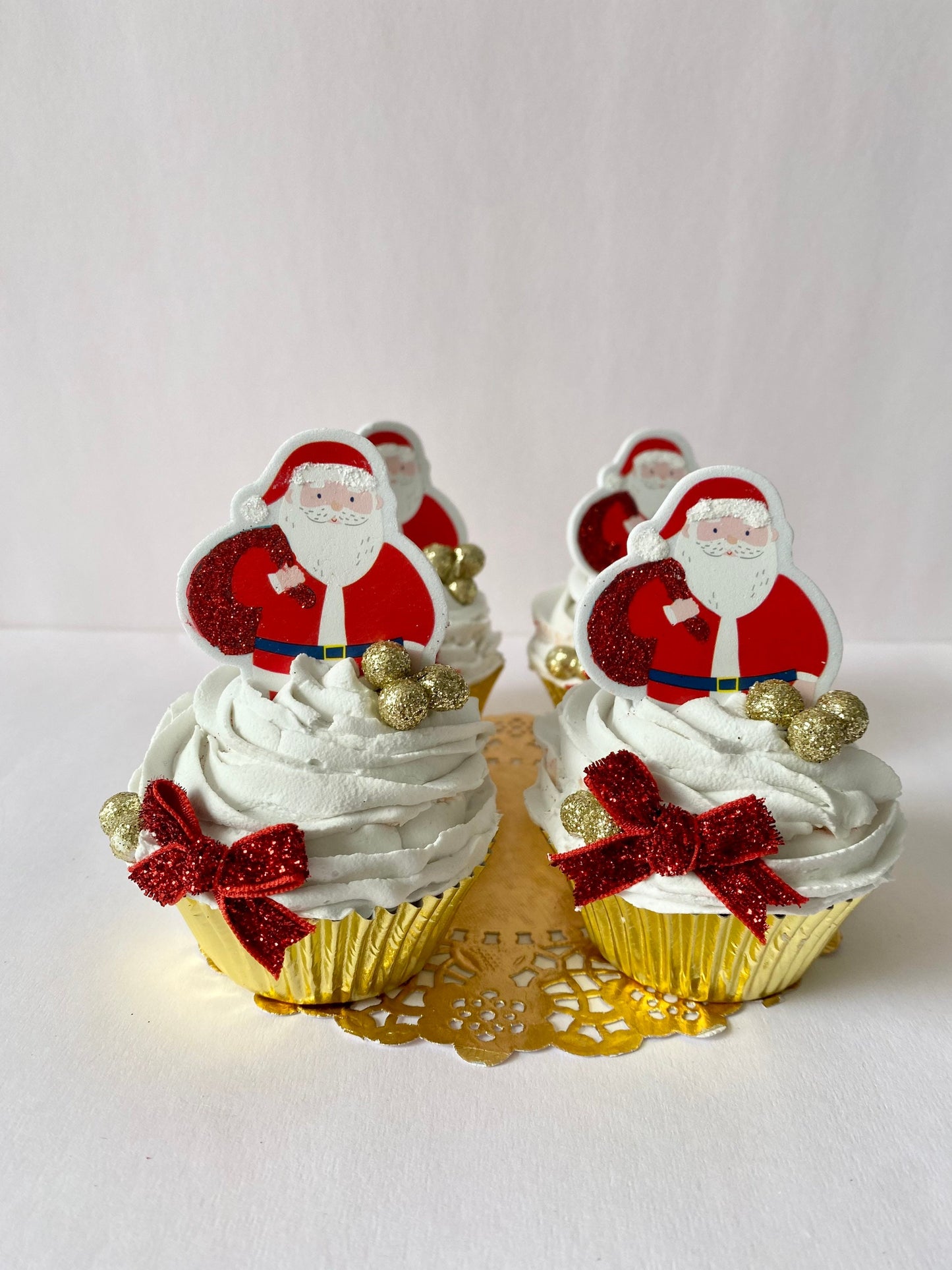 Santa Cup Cake Ornament