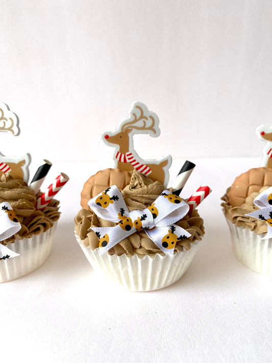 Reindeer Cupcake Ornament